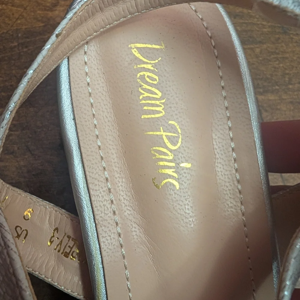 Dream Pairs Silver Rhinestone Sandals Size 9 - Picture 4 of 9